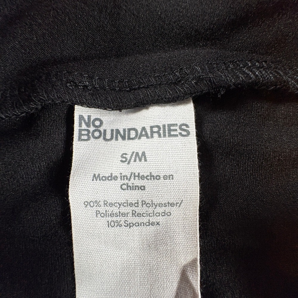 No Boundaries Women's Shorty Shorts Black Soot High Rise Recycled Poly S/M NWT - Picture 4 of 5